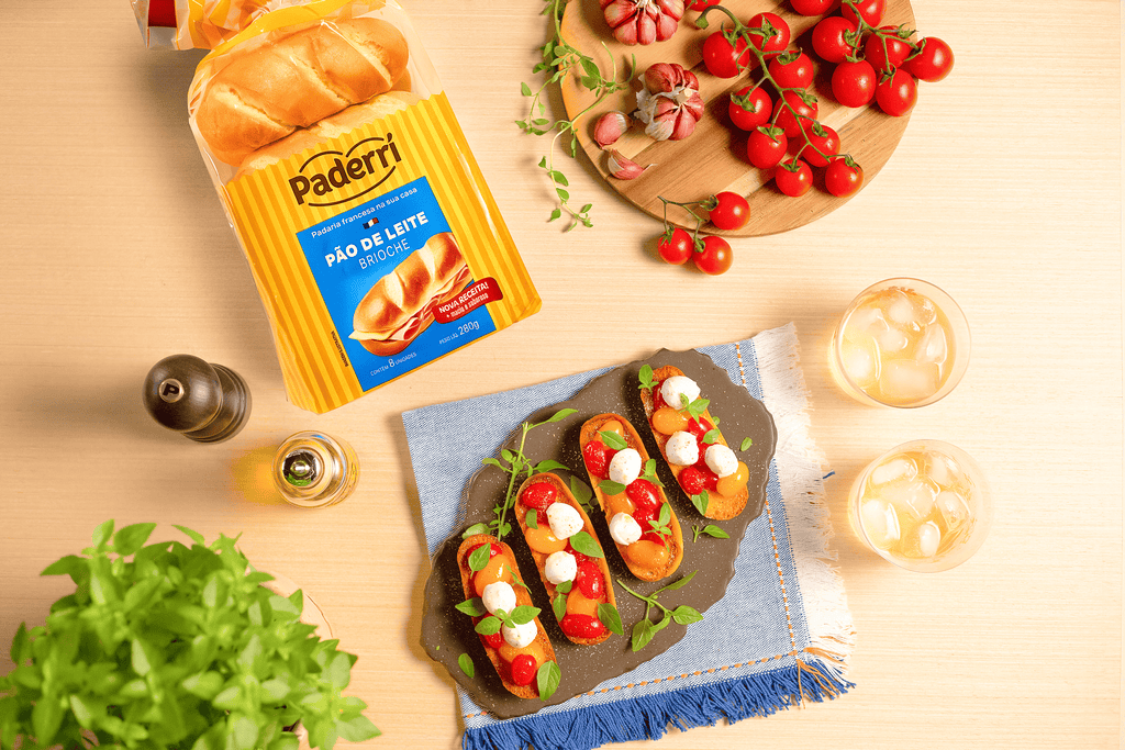 Bruschetta com Pão de Leite Paderrí